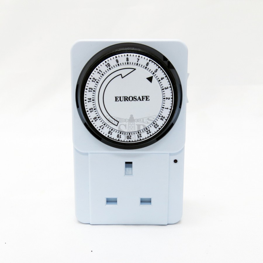 EUROSAFE ES24HT 24hrs 13Amp Plug In Timer Switch (White)