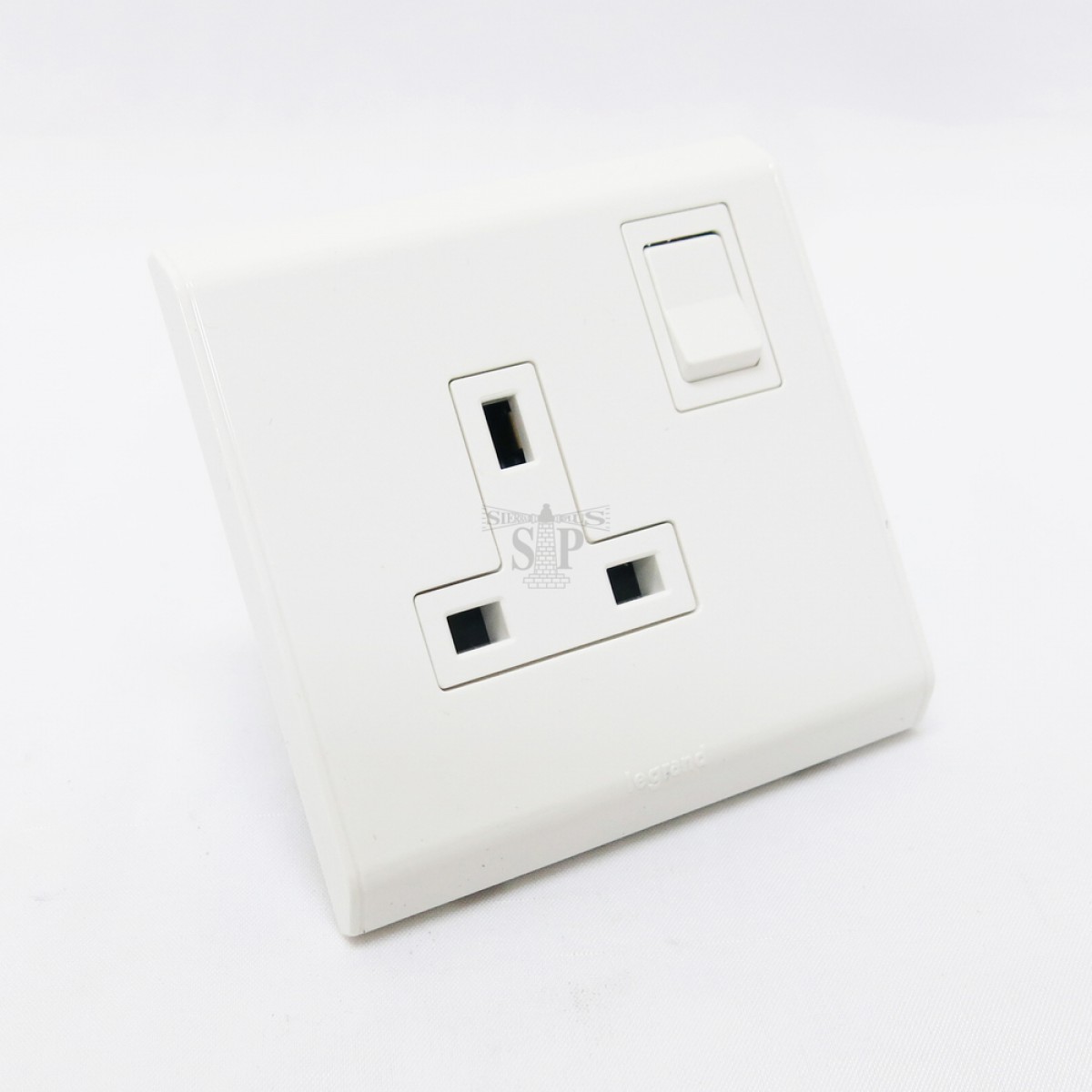 Legrand 13Amp 1 Gang Switch Socket [SIRIM] (White)