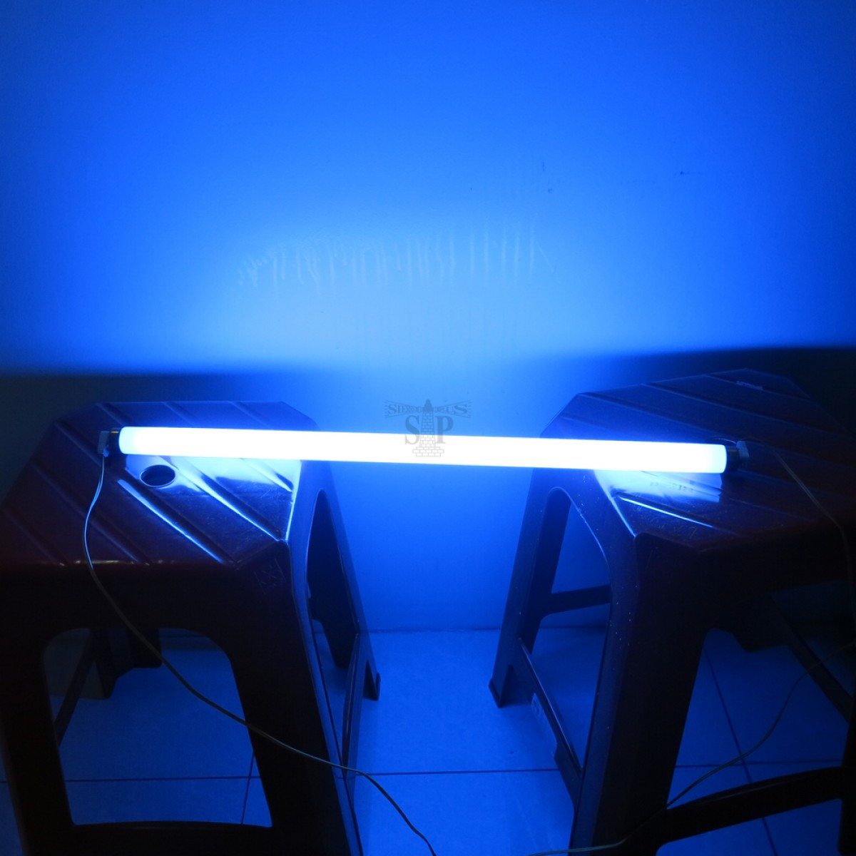 FSL 4ft 36W G13 T8 Fluorescent Colour Glass Tube [Inside Colour]