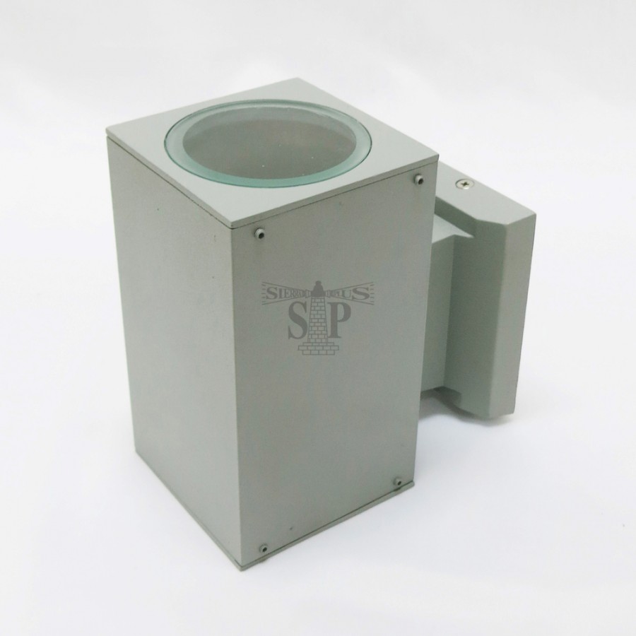 9008 E27 Par 20 Outdoor Wall Lamp/Weatherproof Fitting (Grey) Square ...