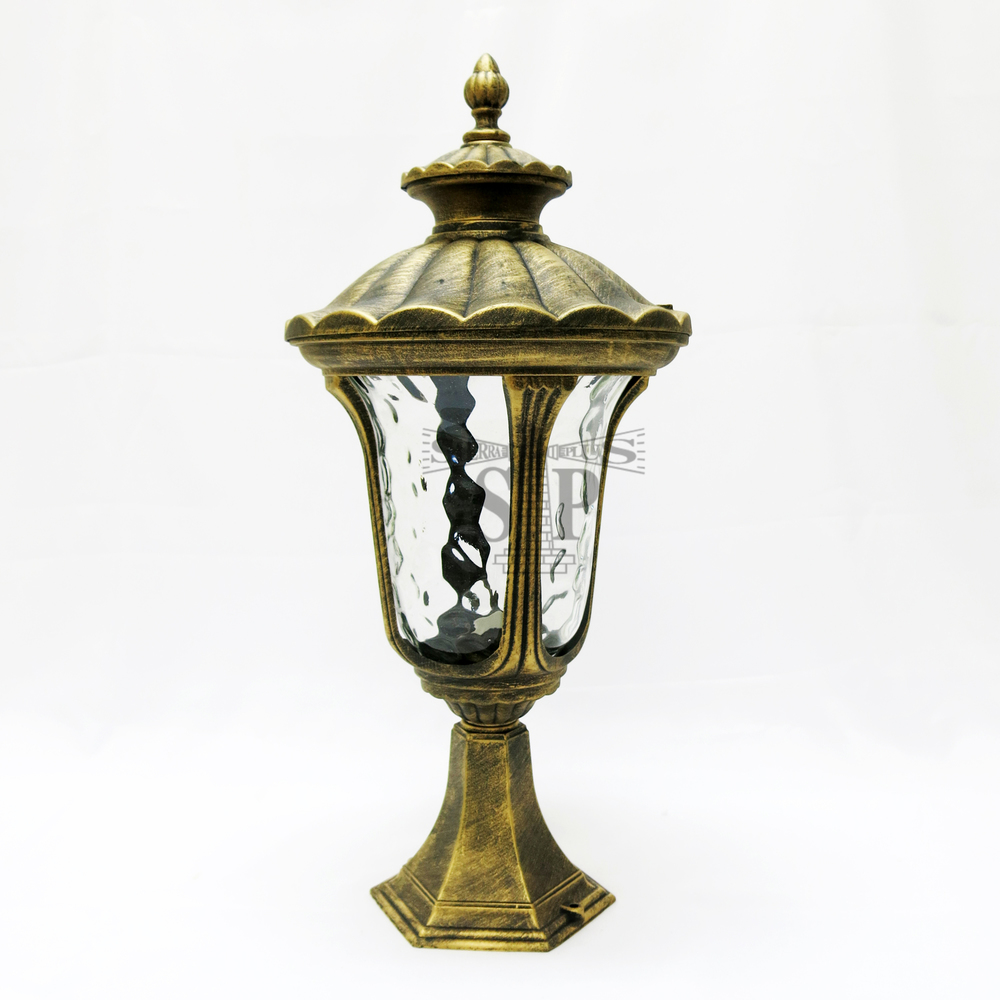 1813 Classic Outdoor Stand Gate Lamp For Pole / Pillar (Antique Gold)